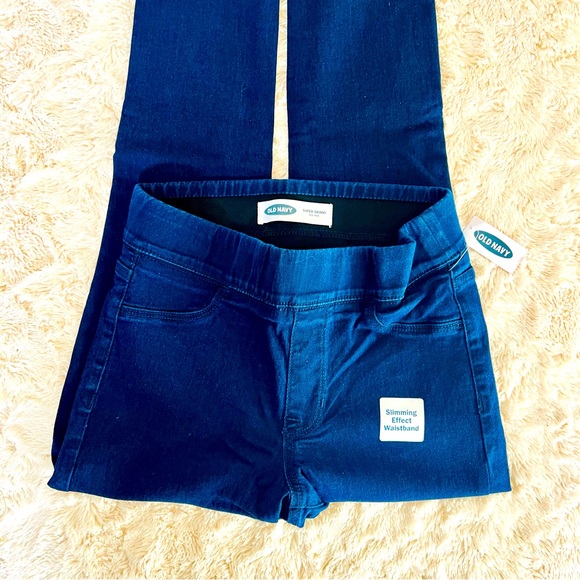 NWT, Old Navy super skinny slimming effect waistband Jean/Jegging size 2 long - Picture 3 of 5